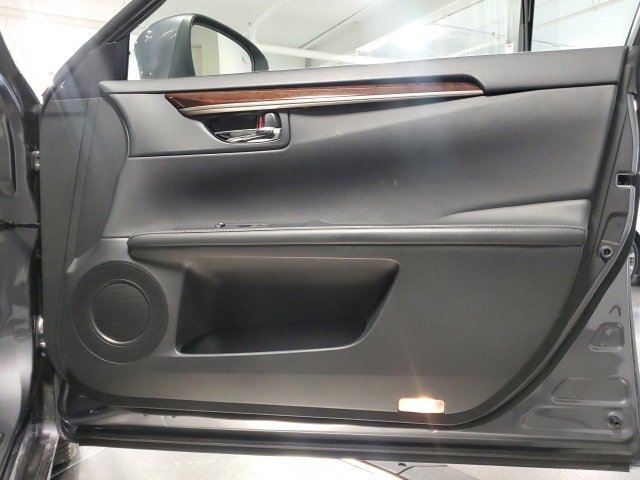 Used 2013 Lexus ES 350 image 26