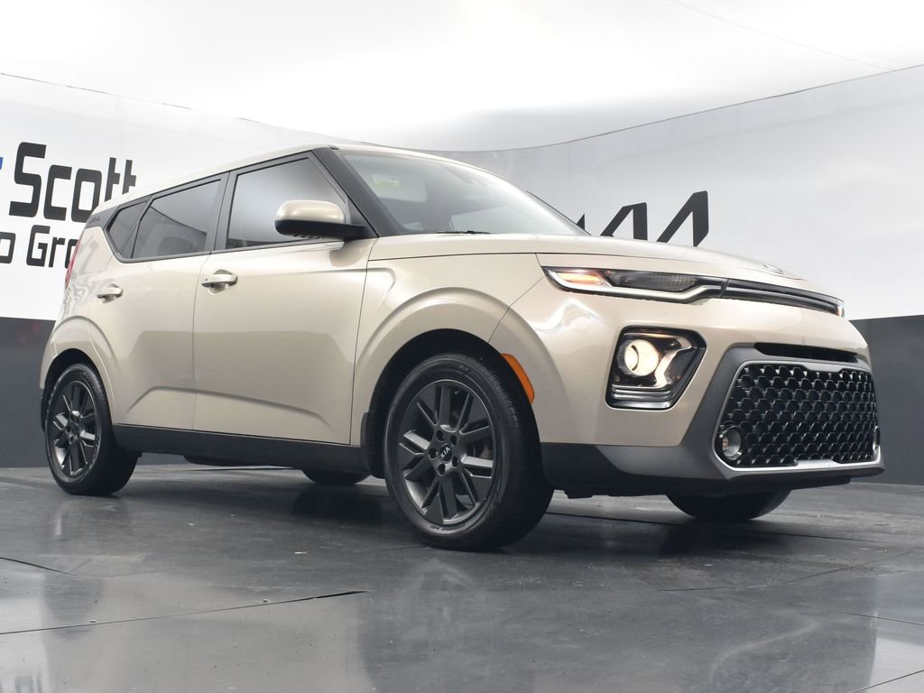 Used 2020 Kia Soul EX image 31