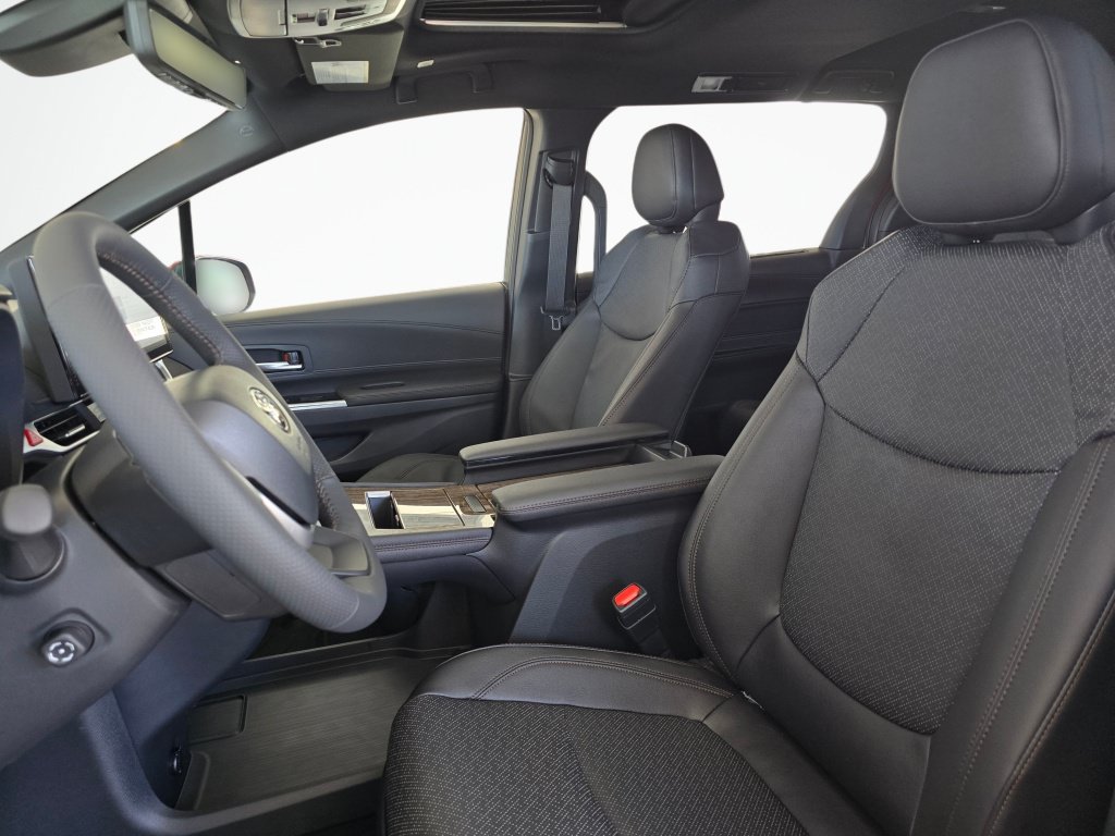 New 2026 Toyota Sienna Limited AWD/4WD image 19