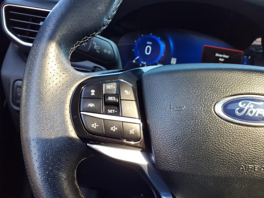 Used 2023 Ford Explorer ST w/ Equipment Group 401A AWD/4WD image 10