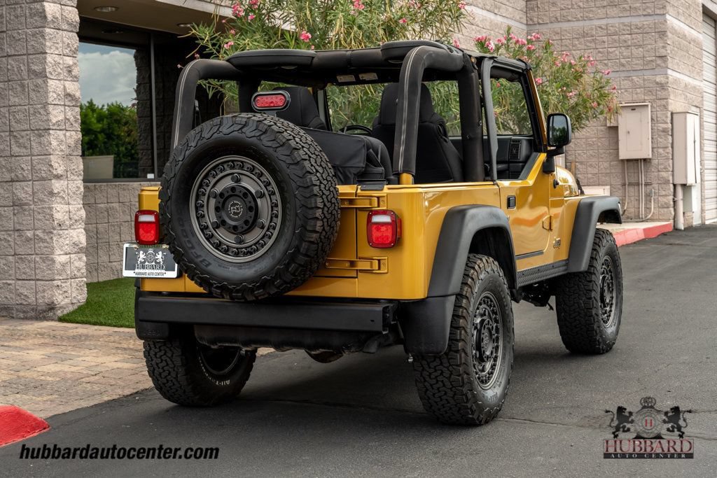 Used 2003 Jeep Wrangler Rubicon AWD/4WD image 10