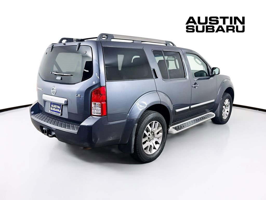 Used 2012 Nissan Pathfinder LE RWD image 7