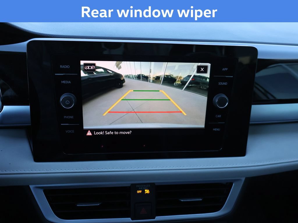 New 2026 Volkswagen Taos SE FWD image 20