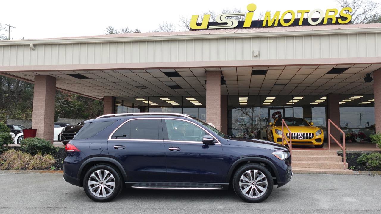 Used 2022 Mercedes-Benz GLE 350 4MATIC w/ 3rd Row Seat Package image 2