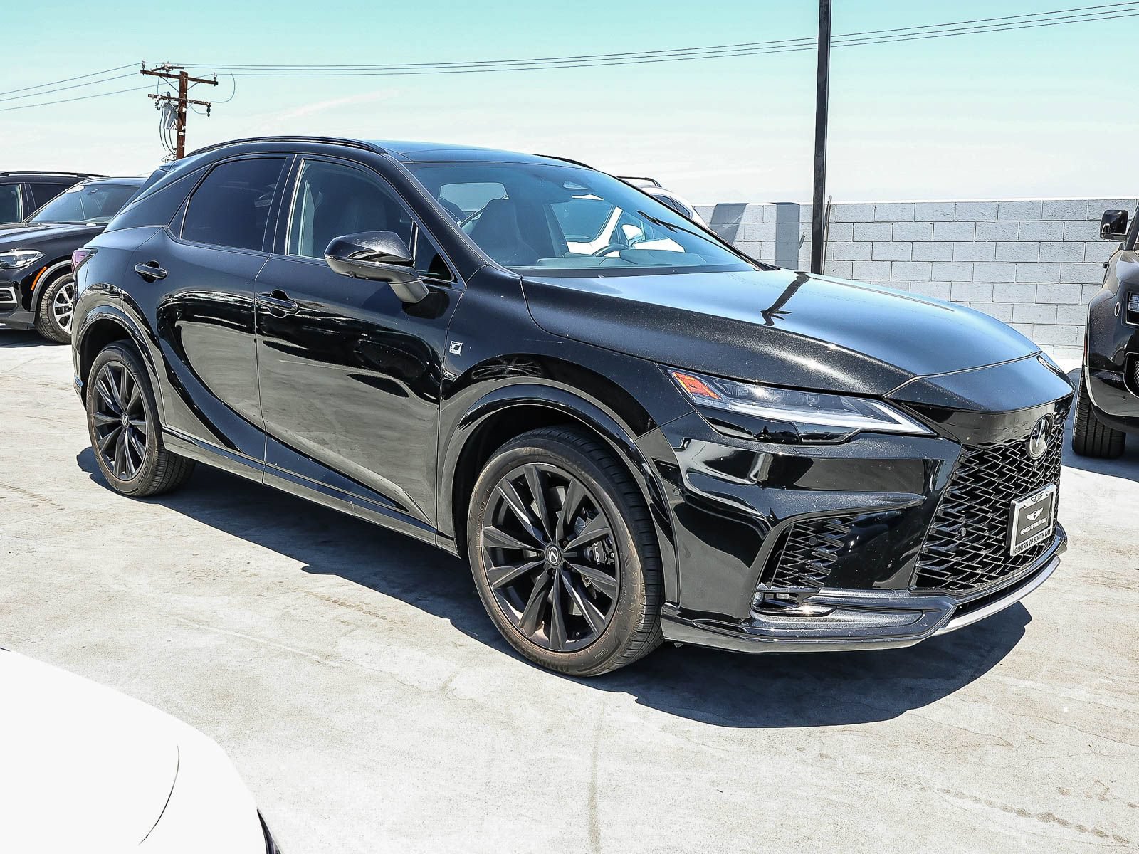 Used 2023 Lexus RX 500h F Sport w/ Cold Area Package AWD/4WD image 3