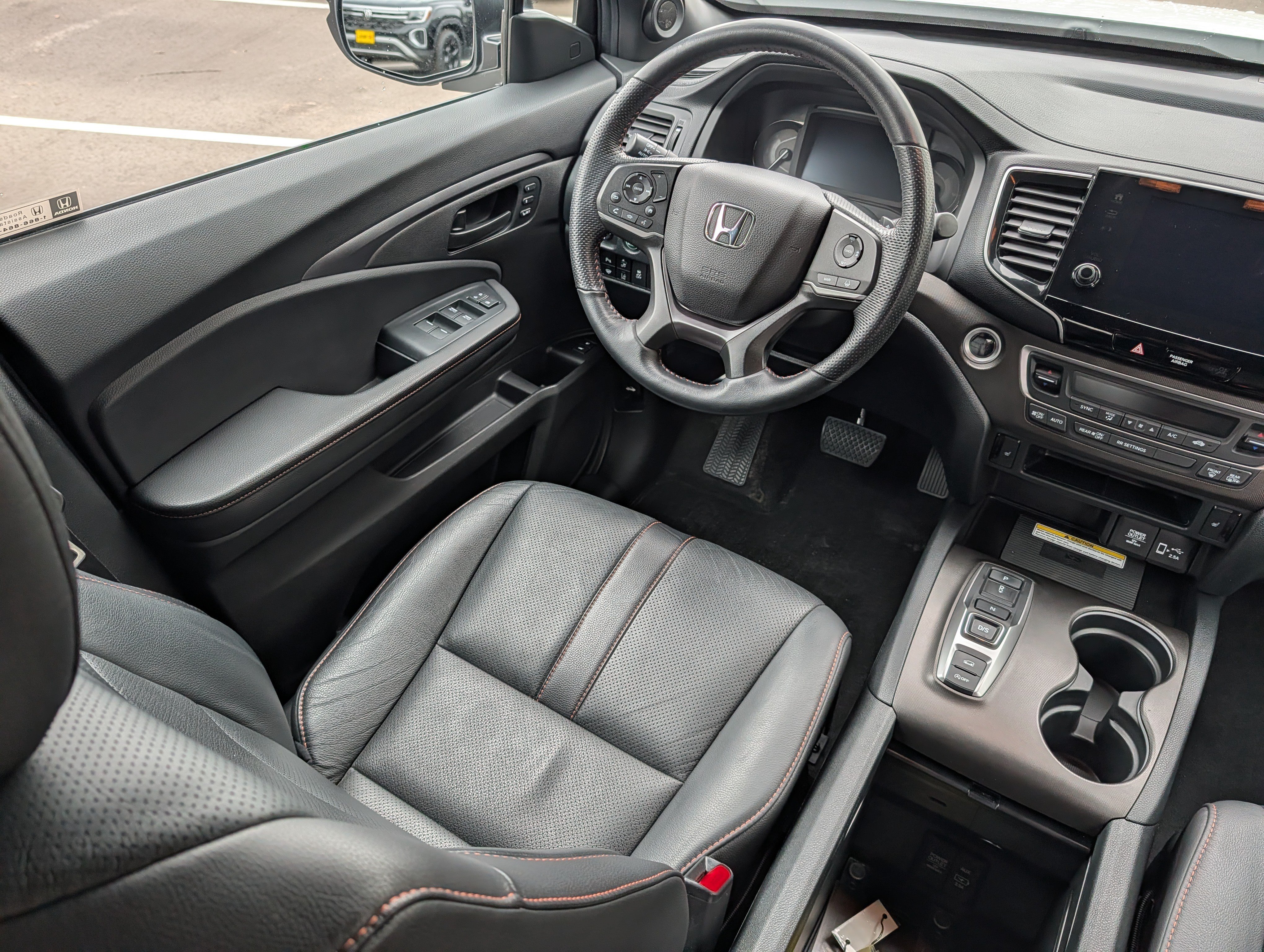 Used 2022 Honda Passport TrailSport image 9