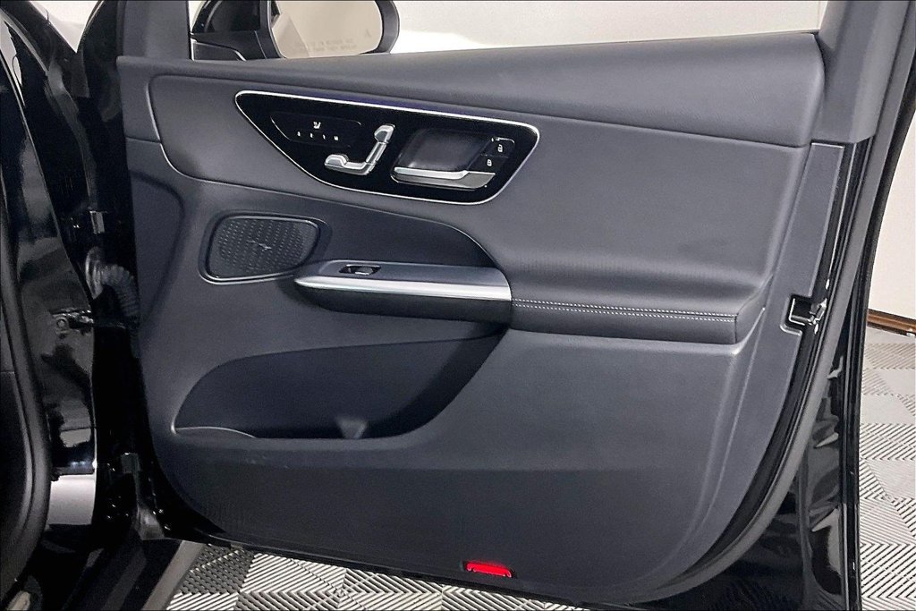 Certified 2025 Mercedes-Benz GLC 350e 4MATIC image 15