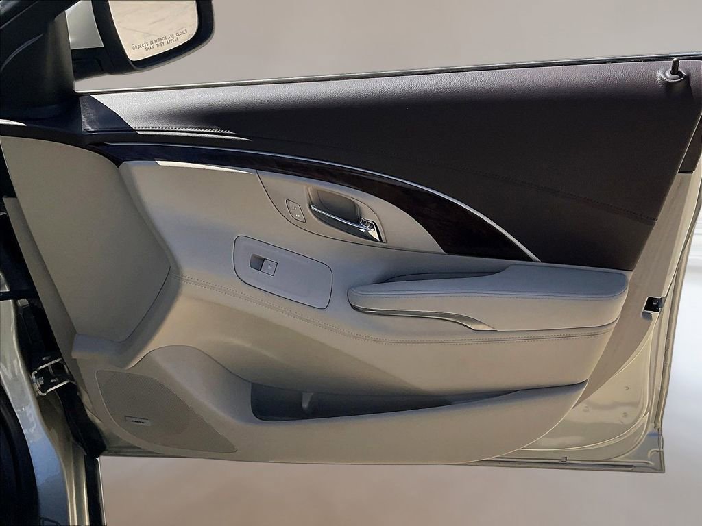 Used 2014 Buick LaCrosse Leather FWD image 26