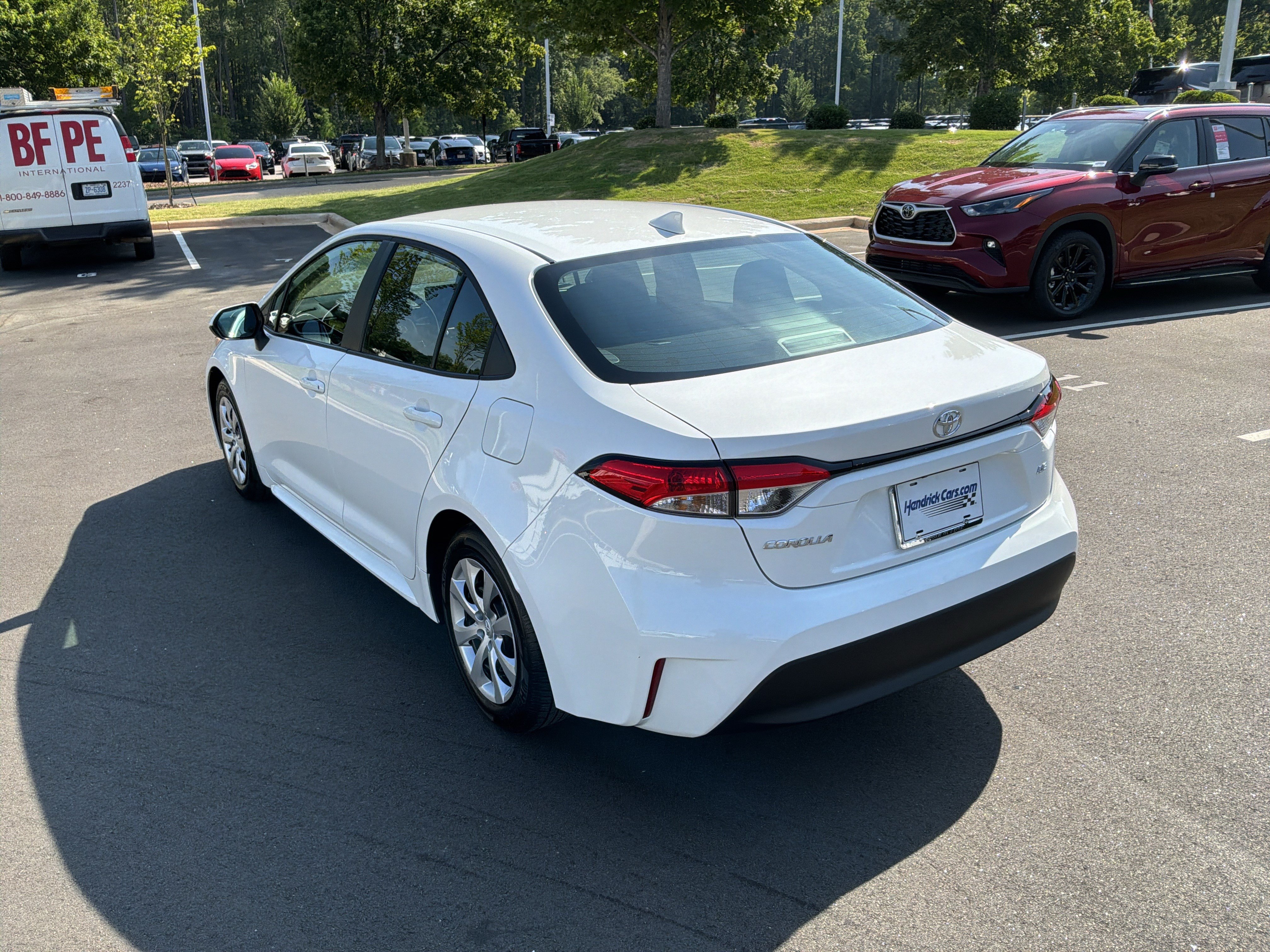 Used 2026 Toyota Corolla LE FWD image 8