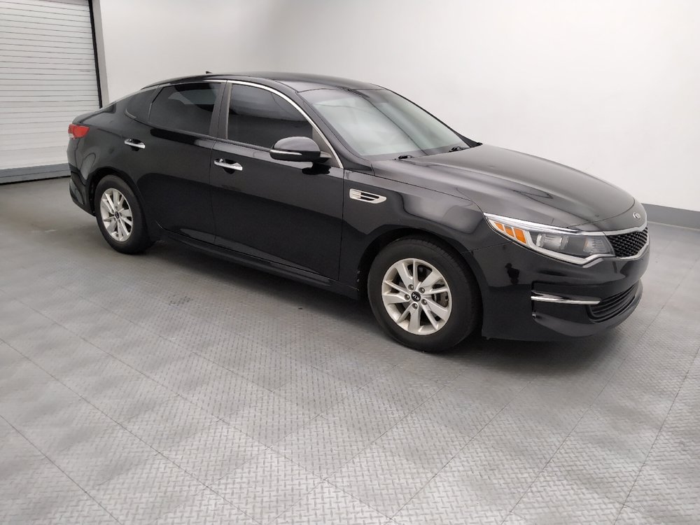 Used 2017 Kia Optima LX FWD image 11