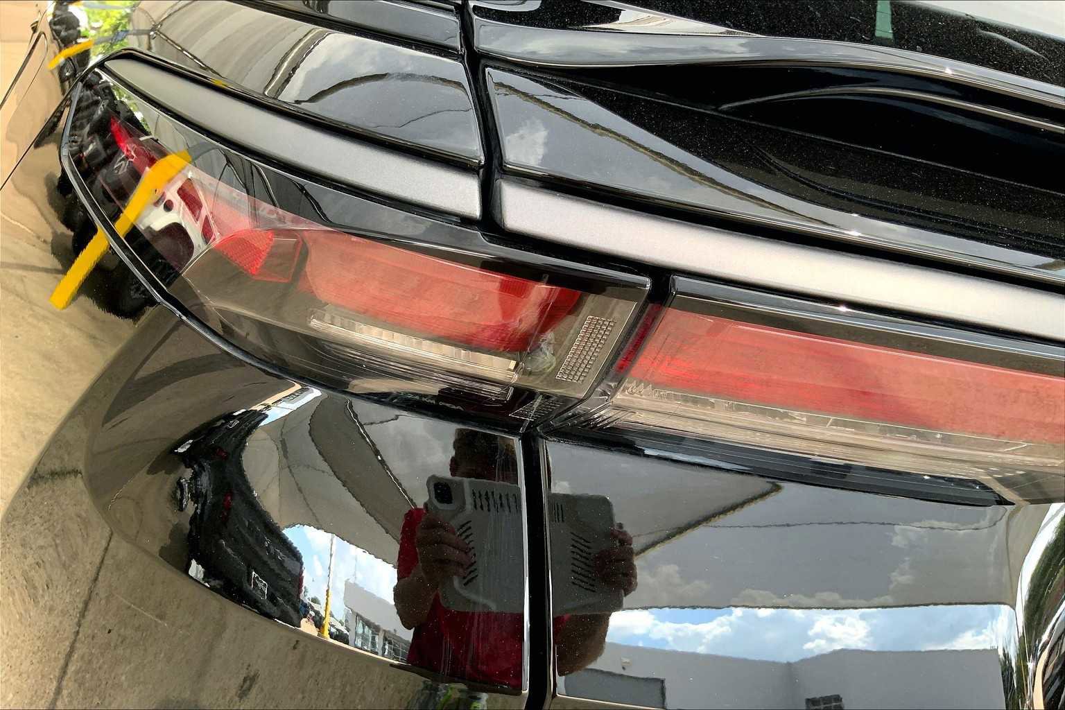 Used 2024 Jeep Wagoneer Launch Edition image 55