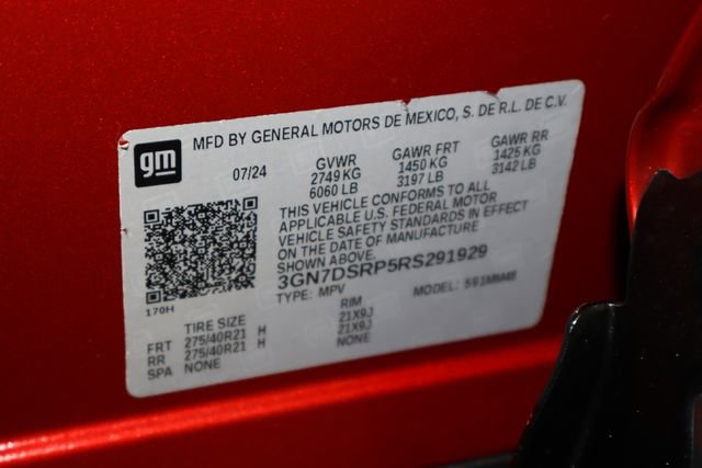 Used 2024 Chevrolet Equinox EV RS w/ LPO, Trailering Package image 45