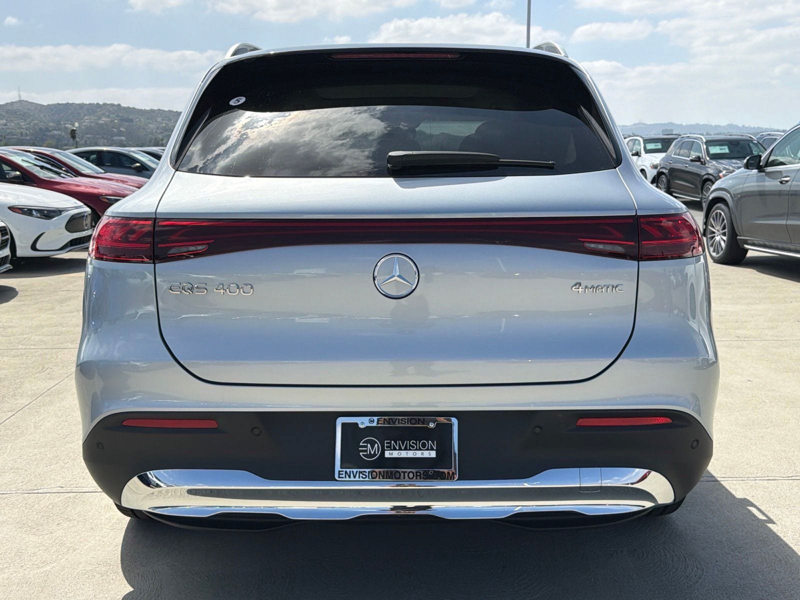 New 2027 Mercedes-Benz EQS 400 4MATIC SUV image 9