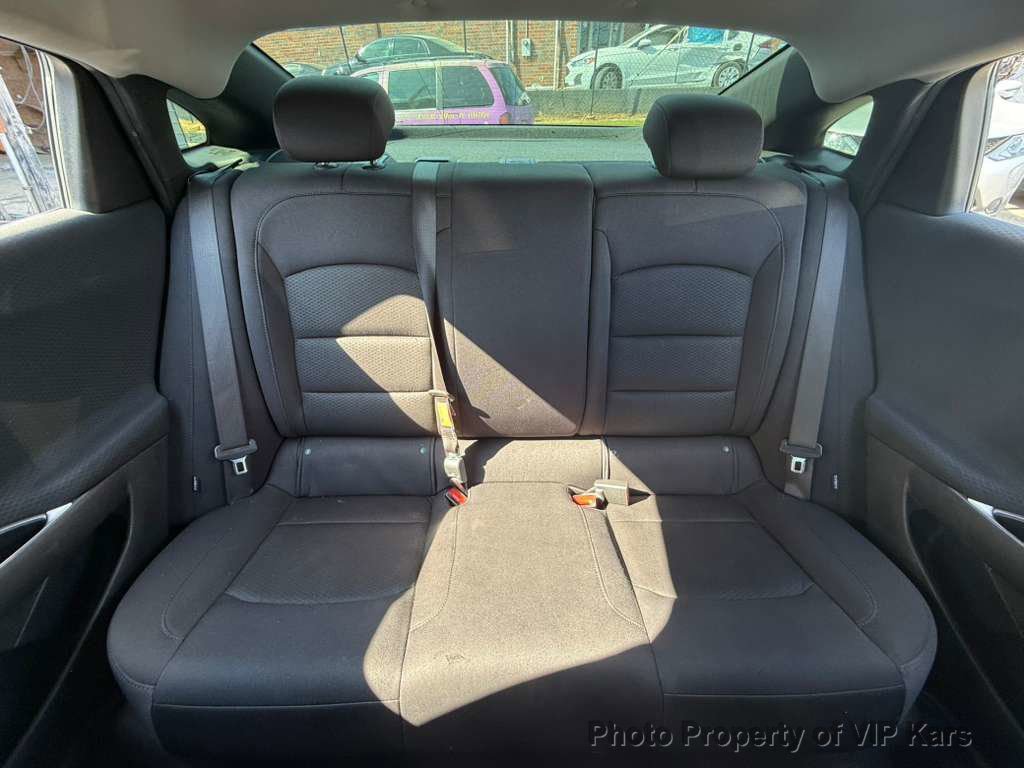 Used 2024 Chevrolet Malibu LS image 18