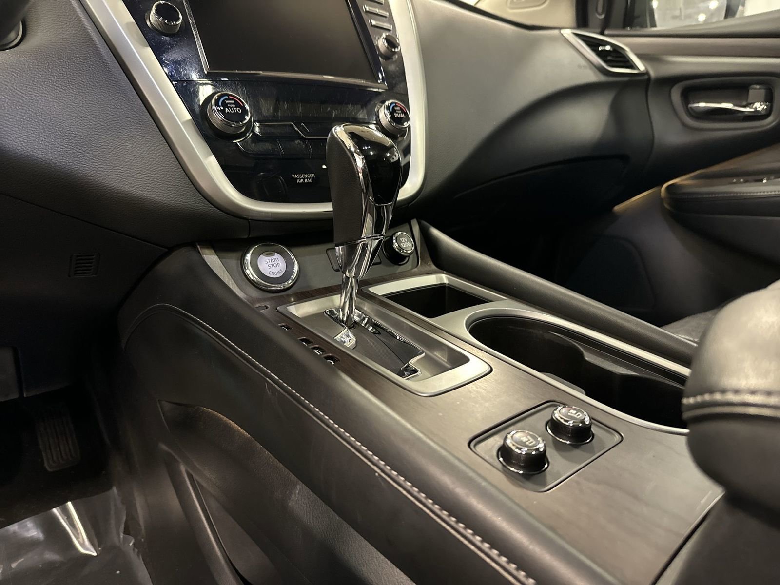 Used 2019 Nissan Murano Platinum w/ Cargo Package image 17