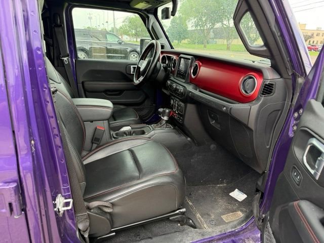Used 2023 Jeep Wrangler Unlimited Rubicon w/ LED Lighting Group AWD/4WD image 13