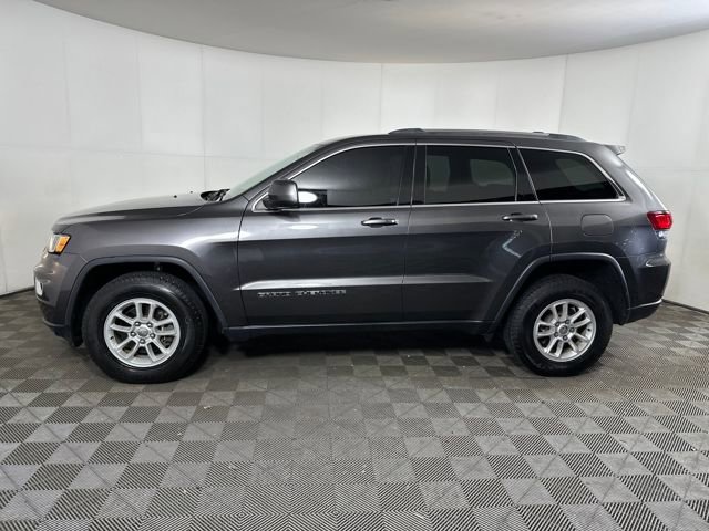 Used 2020 Jeep Grand Cherokee Laredo image 6