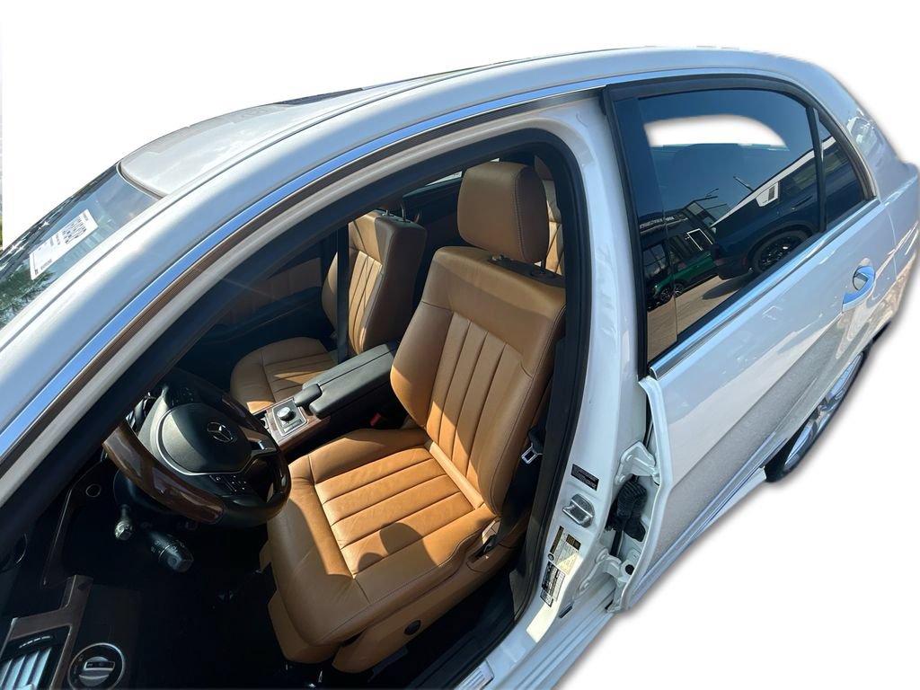 Used 2013 Mercedes-Benz E 350 Sedan image 38