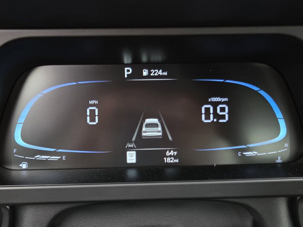 Certified 2025 Hyundai Elantra Sport FWD image 19