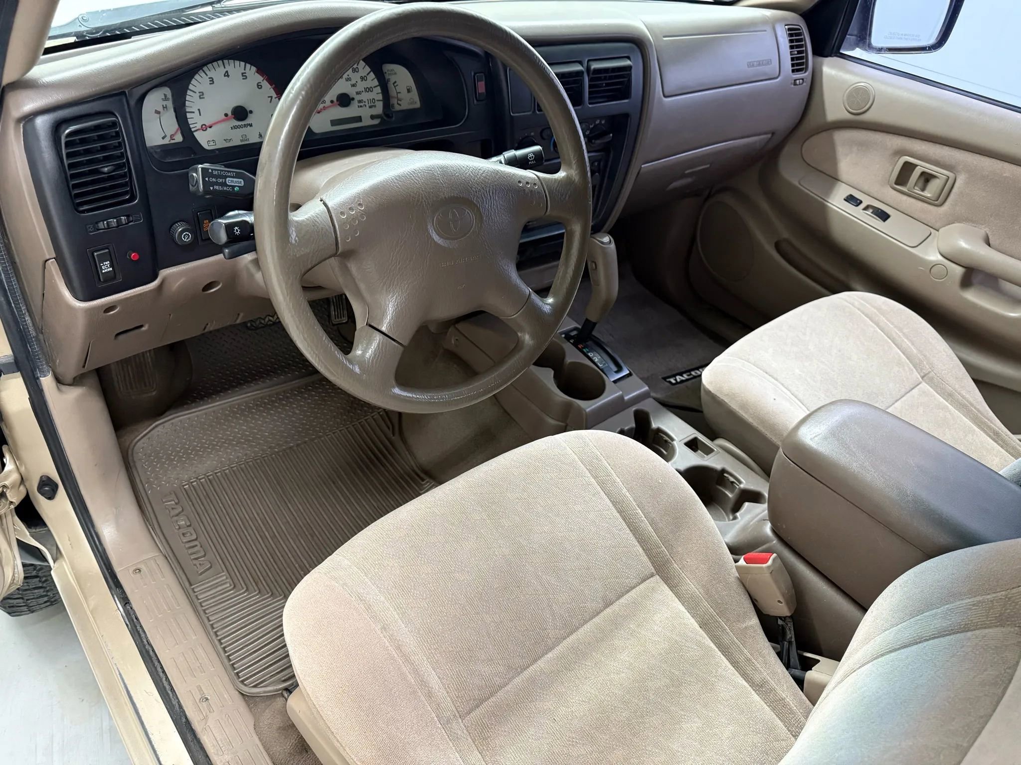 Used 2001 Toyota Tacoma PreRunner image 14