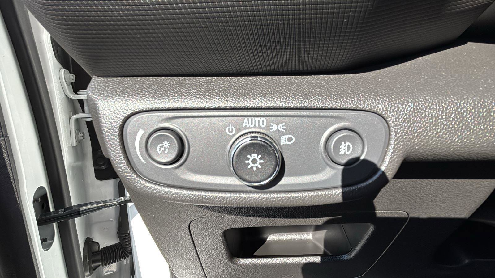 Certified 2023 Chevrolet TrailBlazer LT w/ Convenience Package image 14