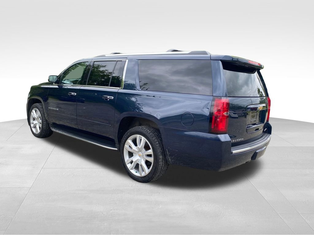 Used 2020 Chevrolet Suburban Premier AWD/4WD image 2