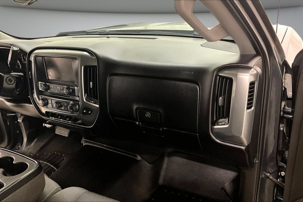 Used 2018 Chevrolet Silverado 1500 LT w/ All Star Edition AWD/4WD image 26