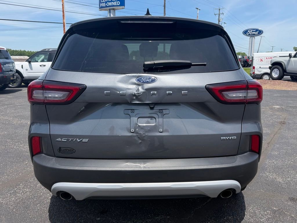 Used 2024 Ford Escape Active AWD/4WD image 4