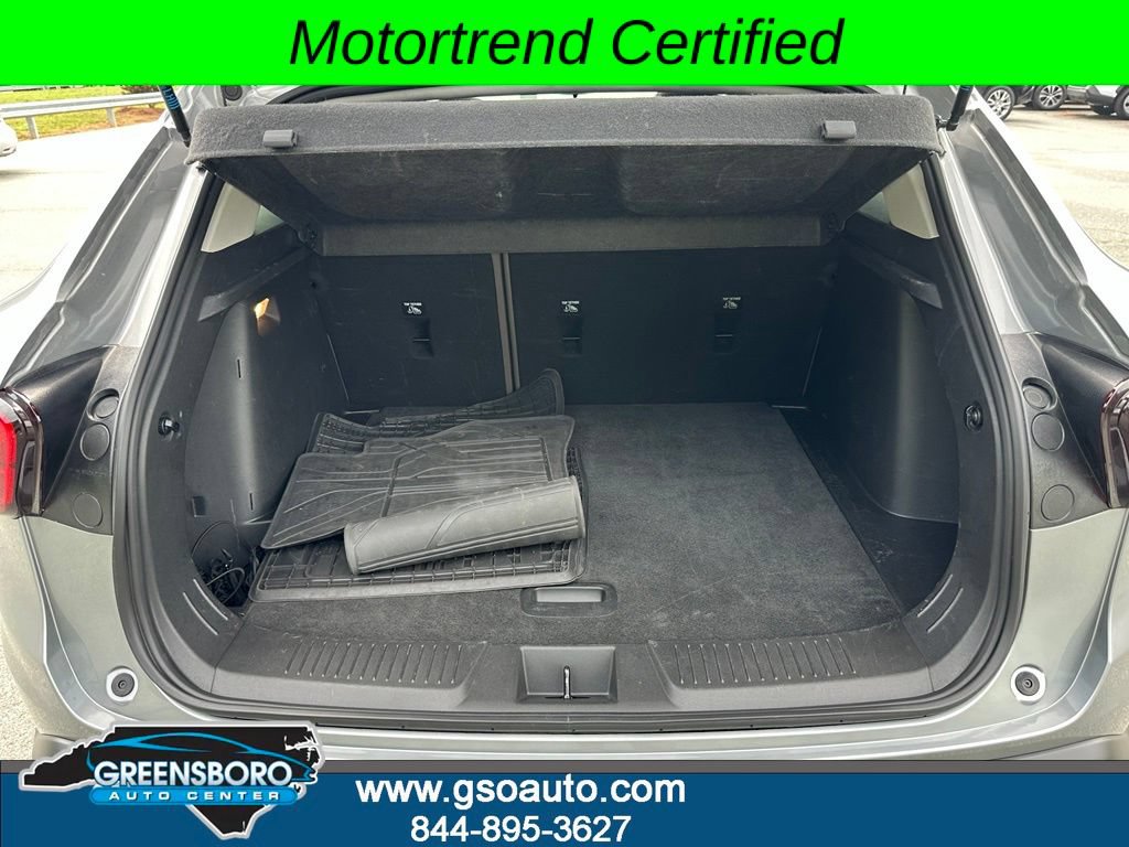 Used 2024 Chevrolet Trax ACTIV w/ Sunroof Package FWD image 41