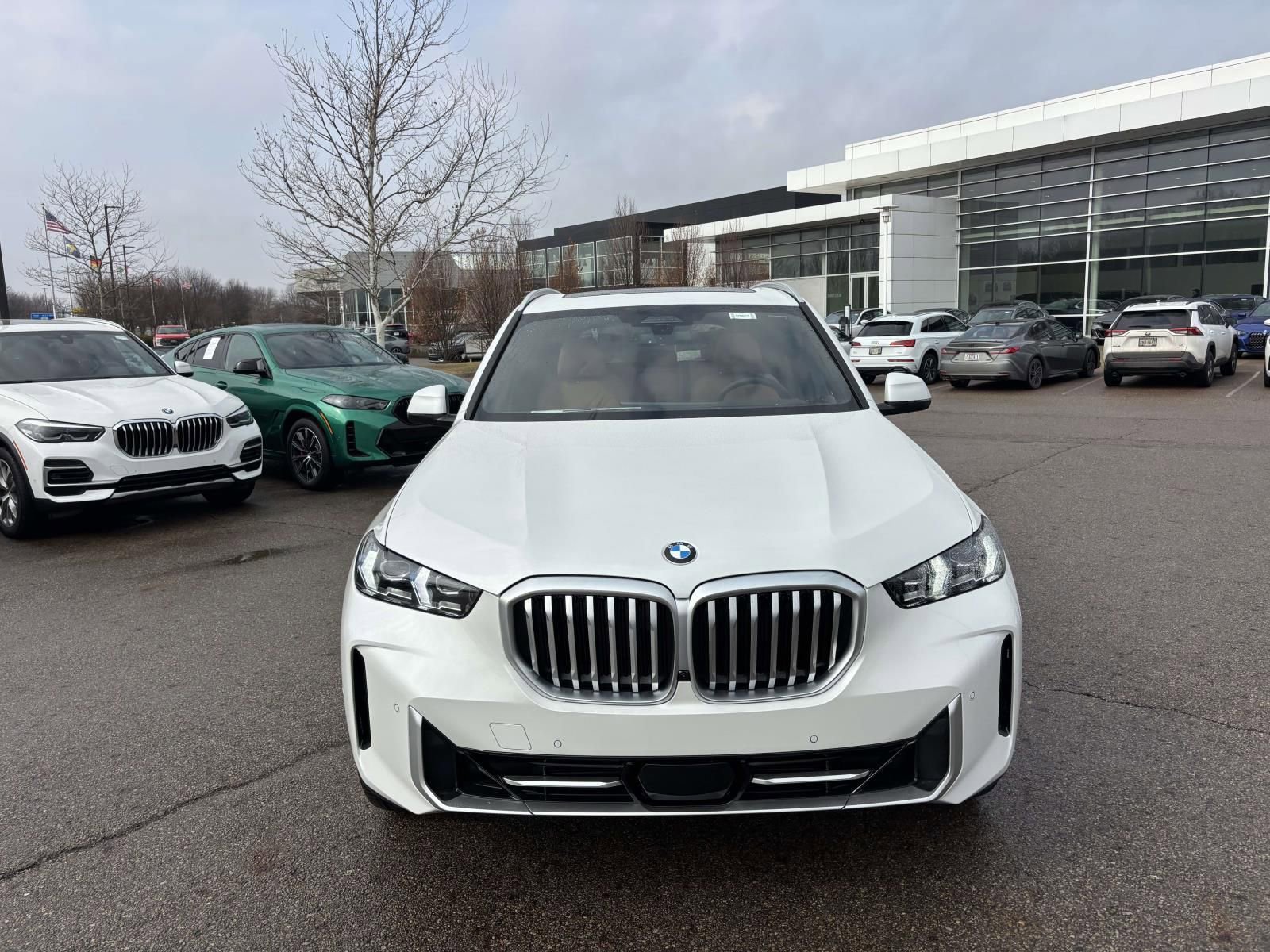 New 2026 BMW X5 xDrive40i AWD/4WD image 2