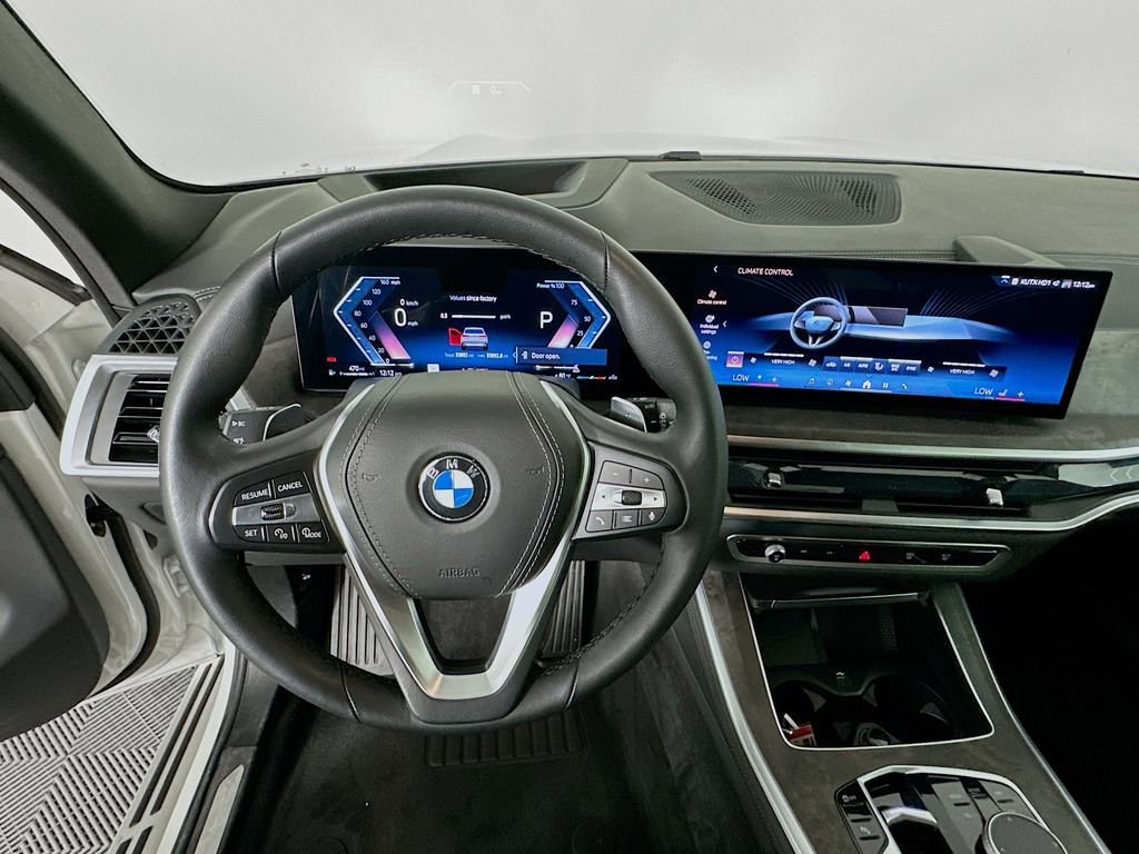 Used 2024 BMW X5 sDrive40i image 11