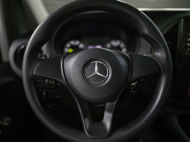 Used 2022 Mercedes-Benz Metris image 19