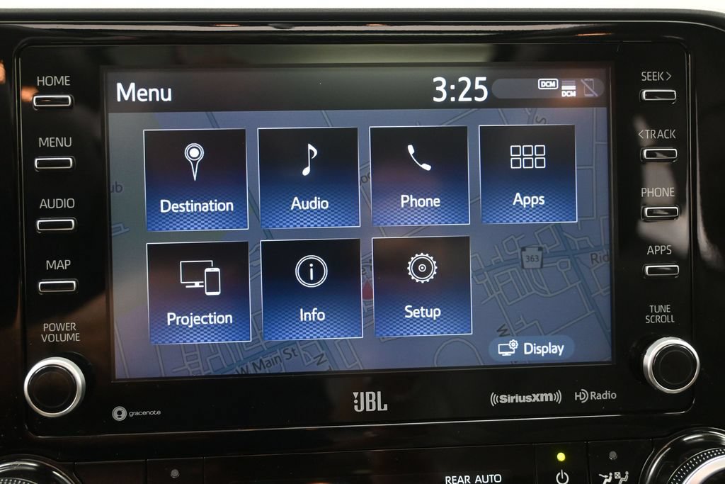 Used 2021 Toyota Highlander Limited AWD/4WD image 17