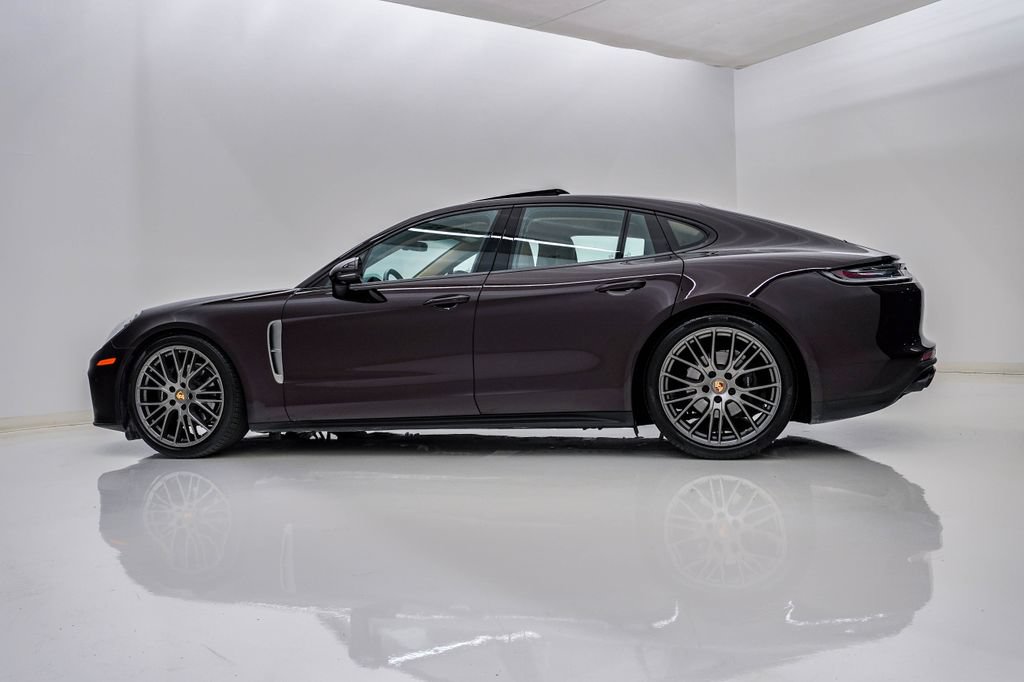 Certified 2023 Porsche Panamera 4 Platinum Edition AWD/4WD image 2