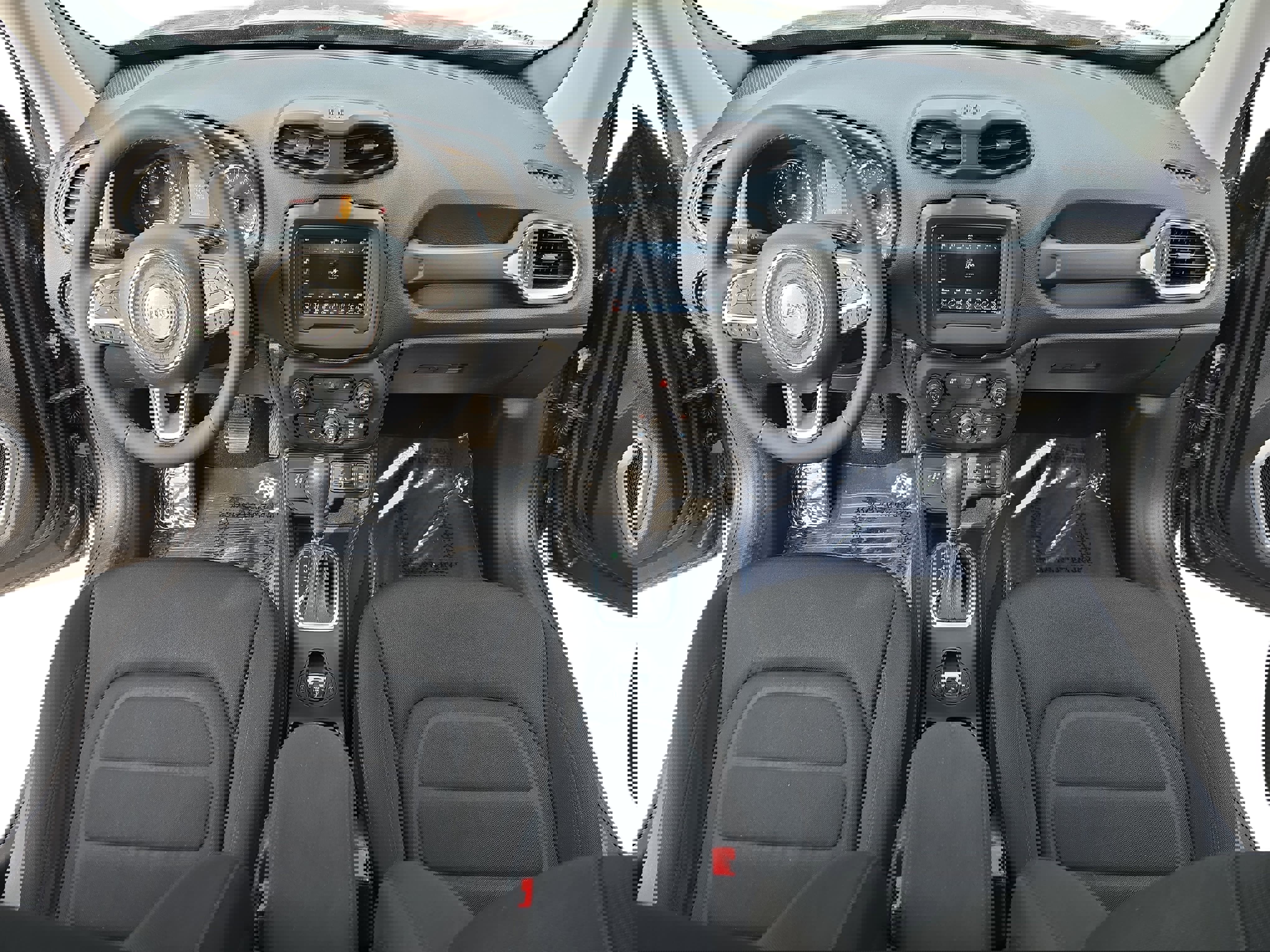 Used 2020 Jeep Renegade Latitude w/ Popular Equipment Group image 9