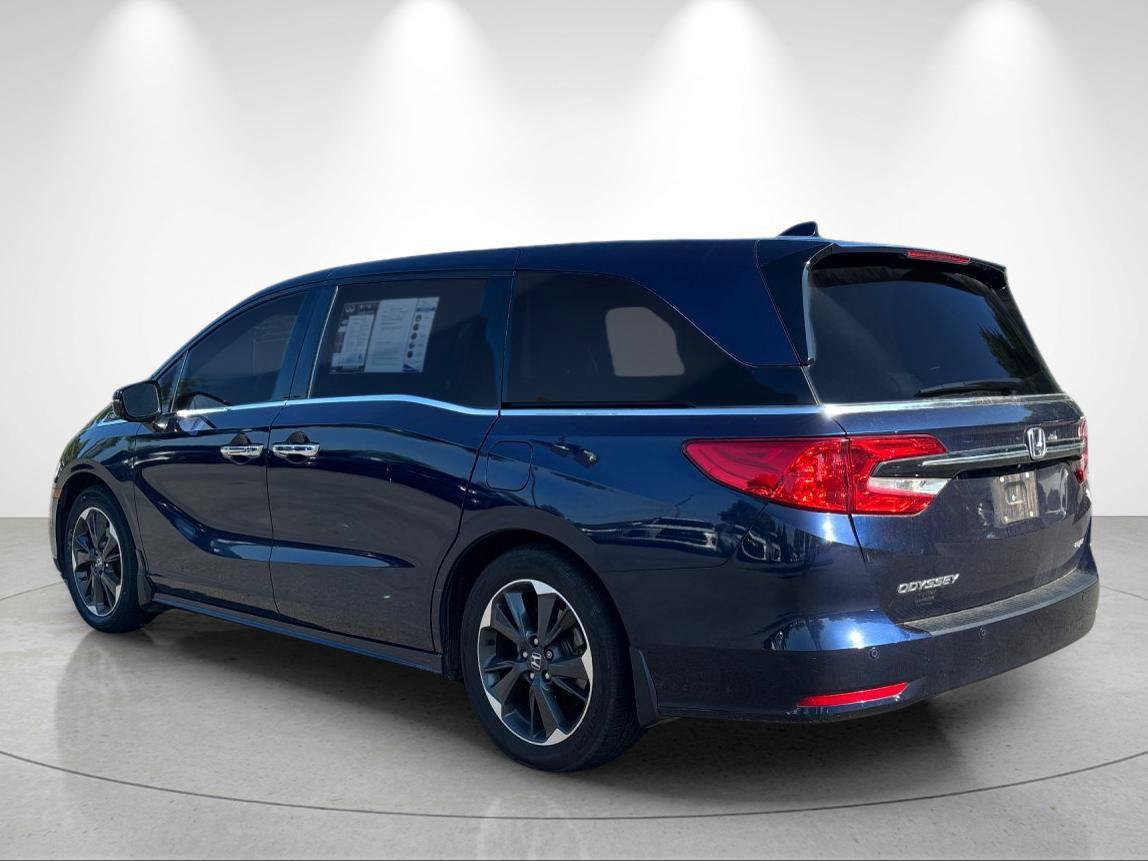Used 2022 Honda Odyssey Elite image 3