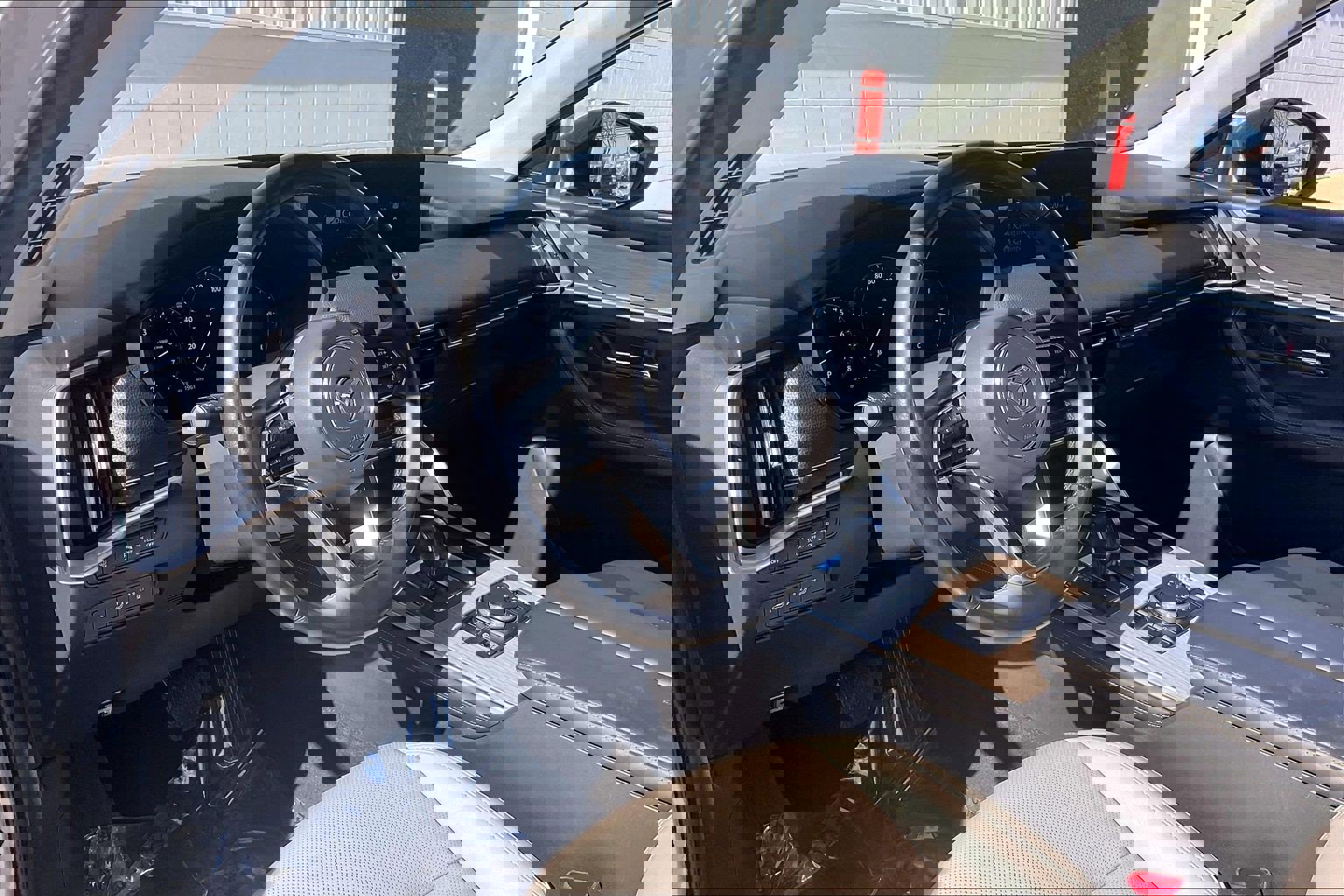 Used 2025 MAZDA CX-90 3.3 Turbo w/ Premium Sport Pkg image 18