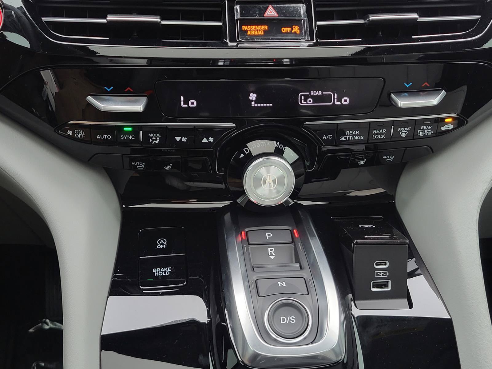 New 2026 Acura MDX w/ Technology Package FWD image 22
