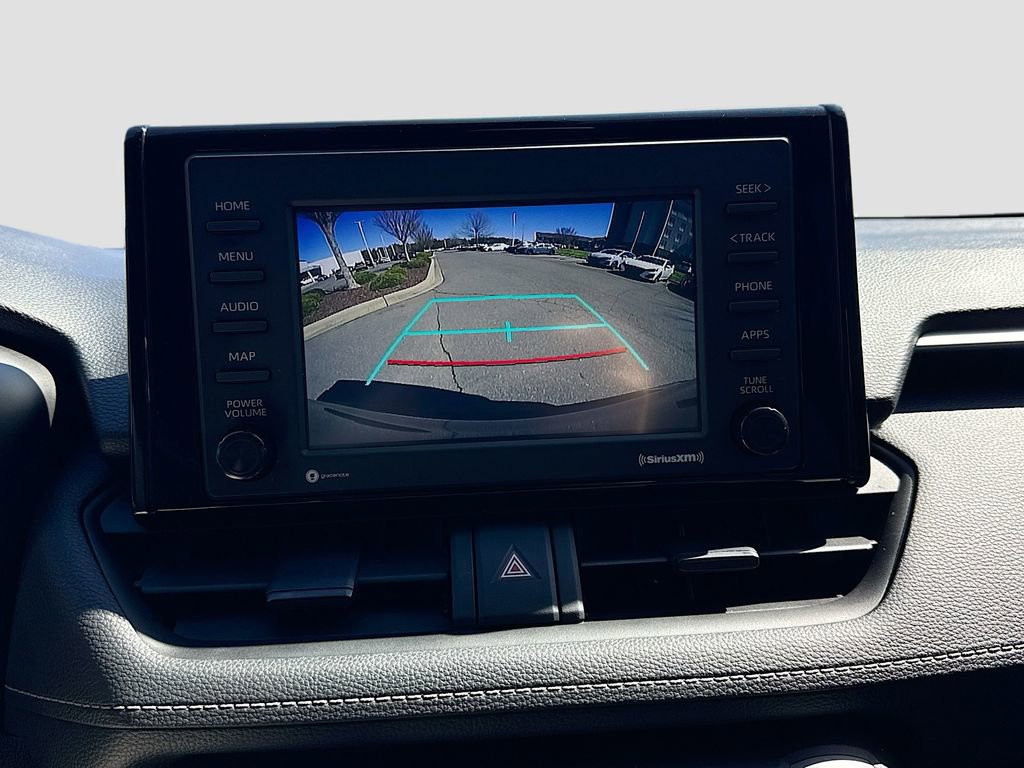 Used 2022 Toyota RAV4 LE image 14