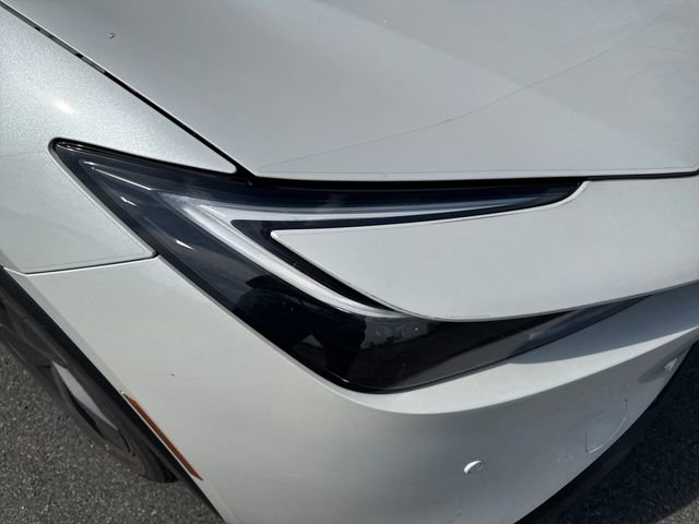Used 2024 Toyota Prius LE image 12