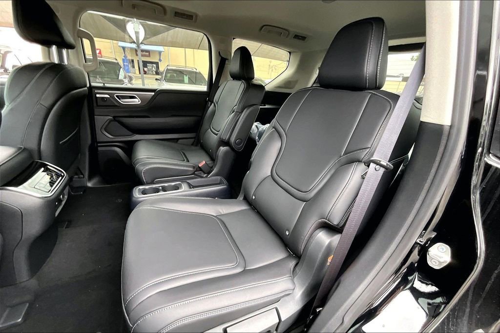 New 2026 INFINITI QX80 Pure w/ Cargo Package RWD image 18
