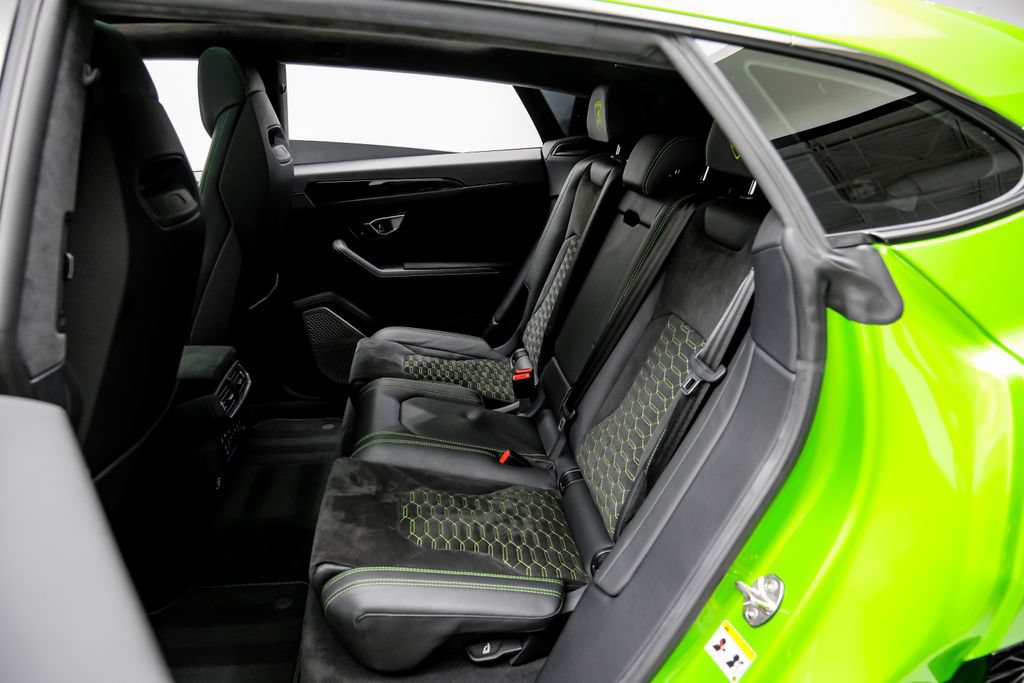 Used 2023 Lamborghini Urus S AWD/4WD image 47