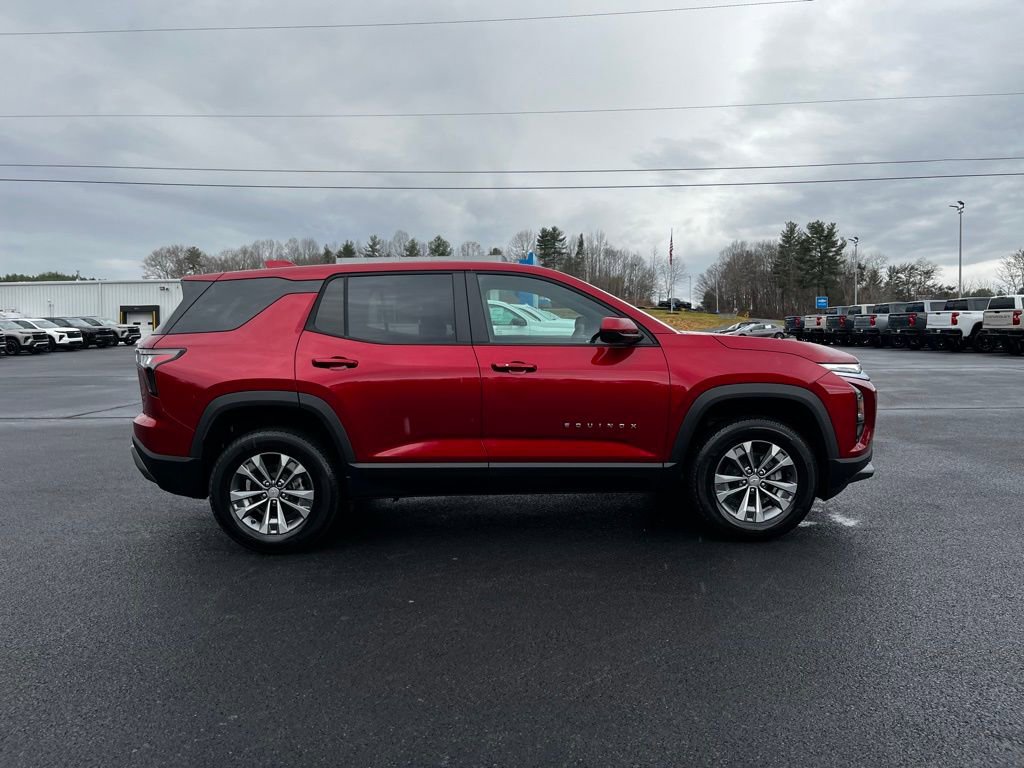 New 2026 Chevrolet Equinox LT image 8