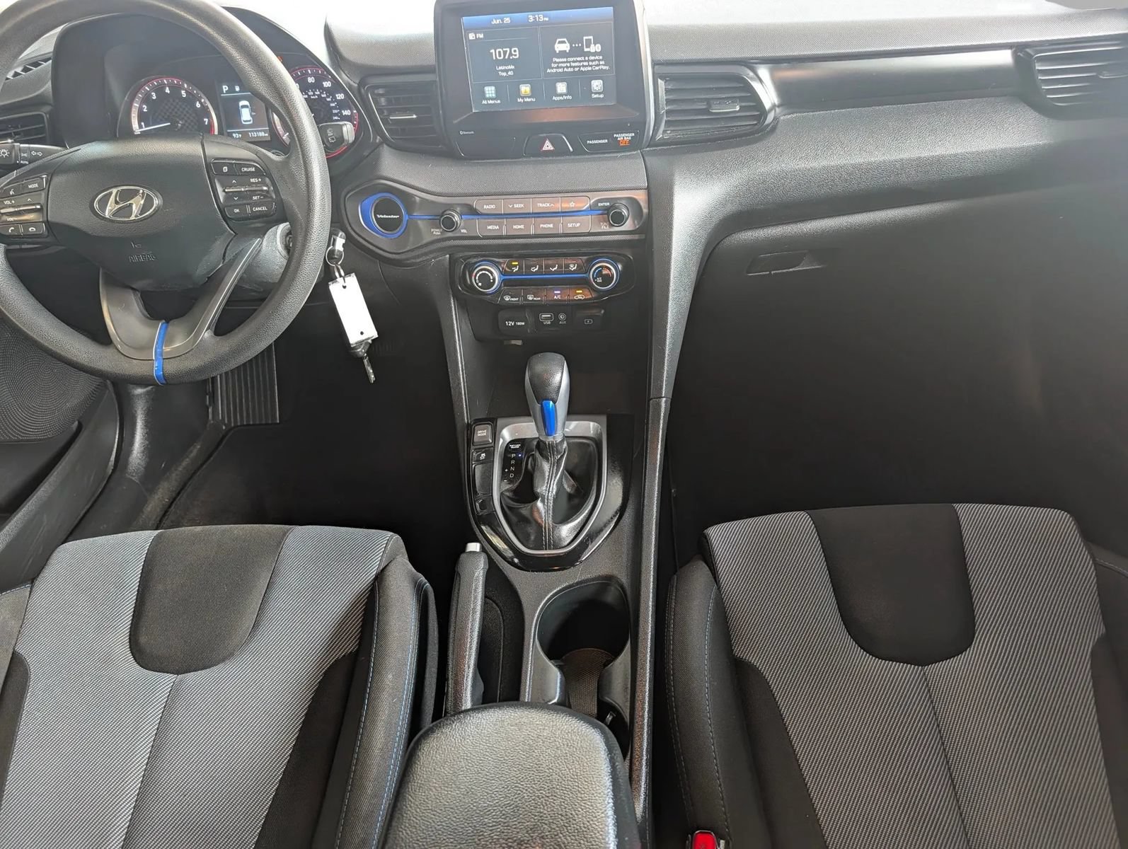 Used 2019 Hyundai Veloster 2.0 FWD image 33