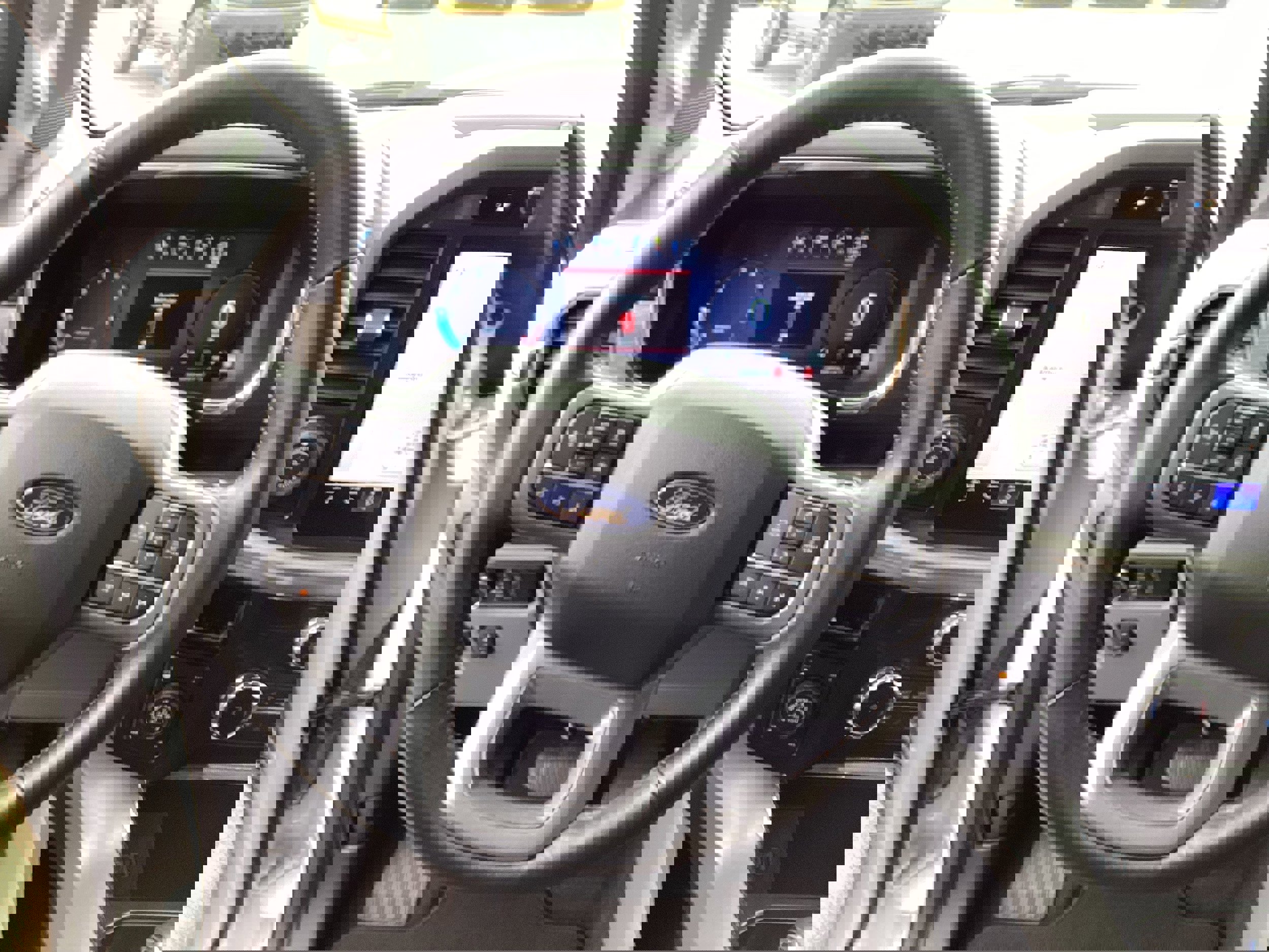 Used 2024 Ford F150 Lariat image 15