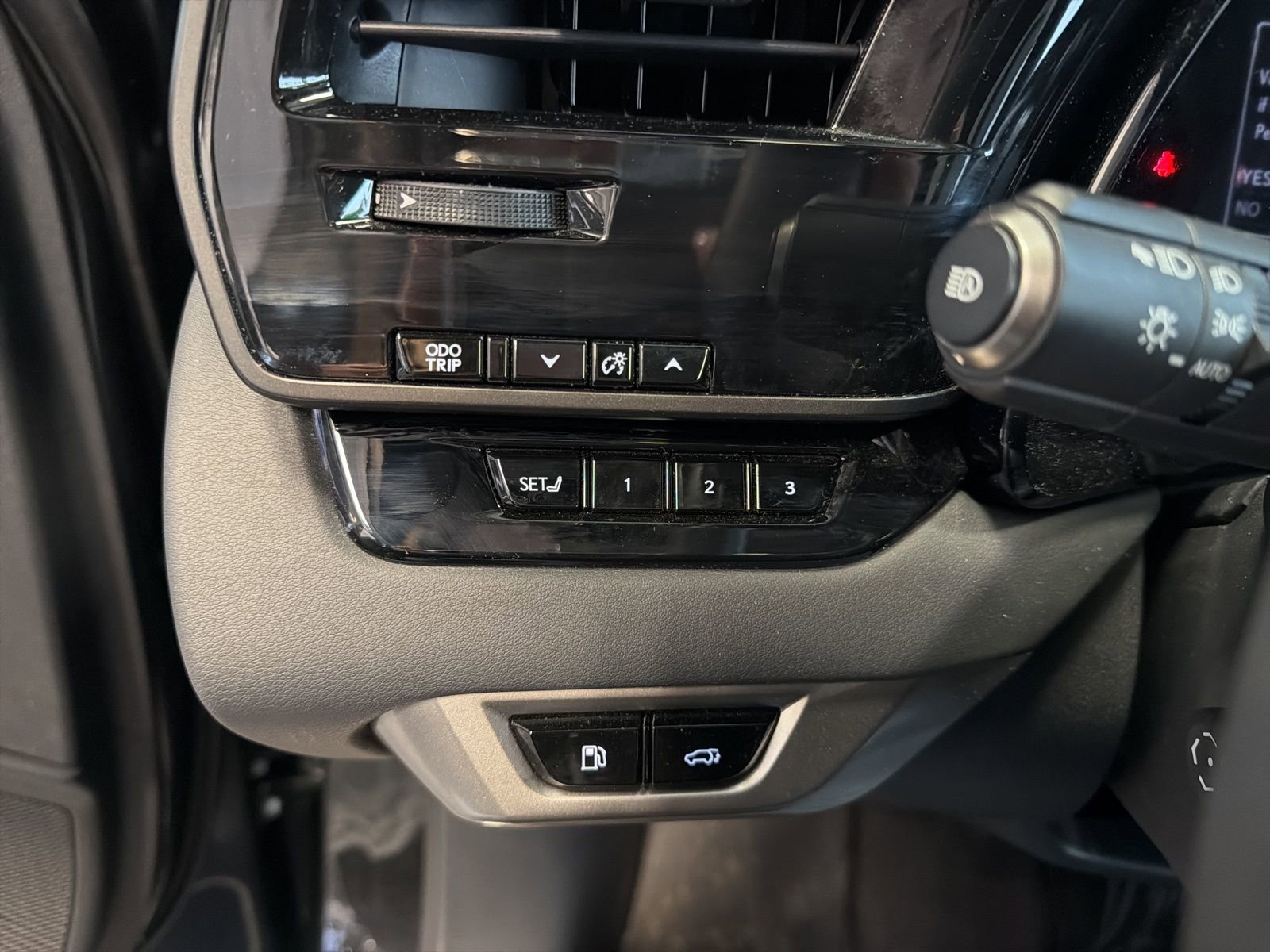 Used 2024 Lexus RX 350 Premium image 17