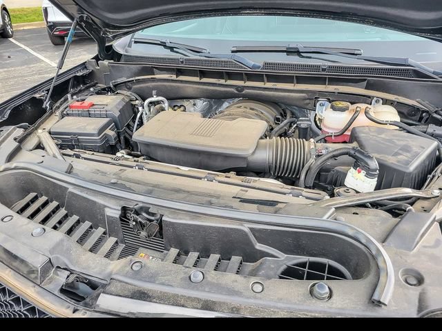 Certified 2024 Cadillac Escalade Sport AWD/4WD image 33