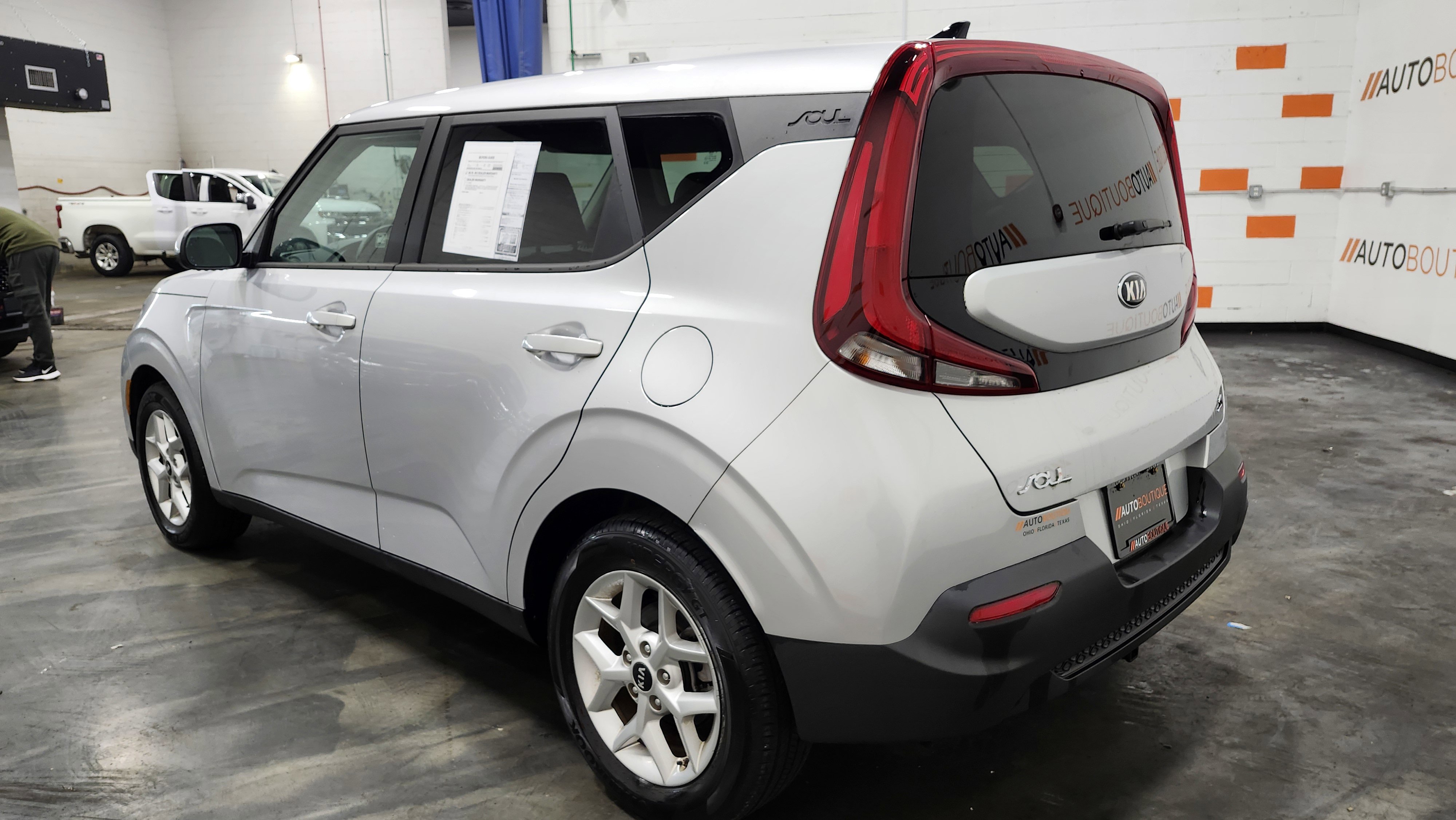 Used 2021 Kia Soul S image 13