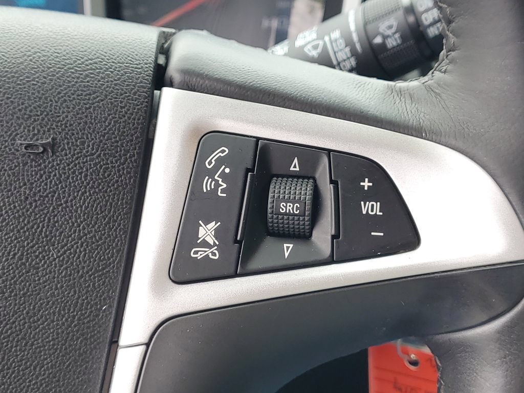 Used 2017 Chevrolet Equinox LT w/ Convenience Package FWD image 9