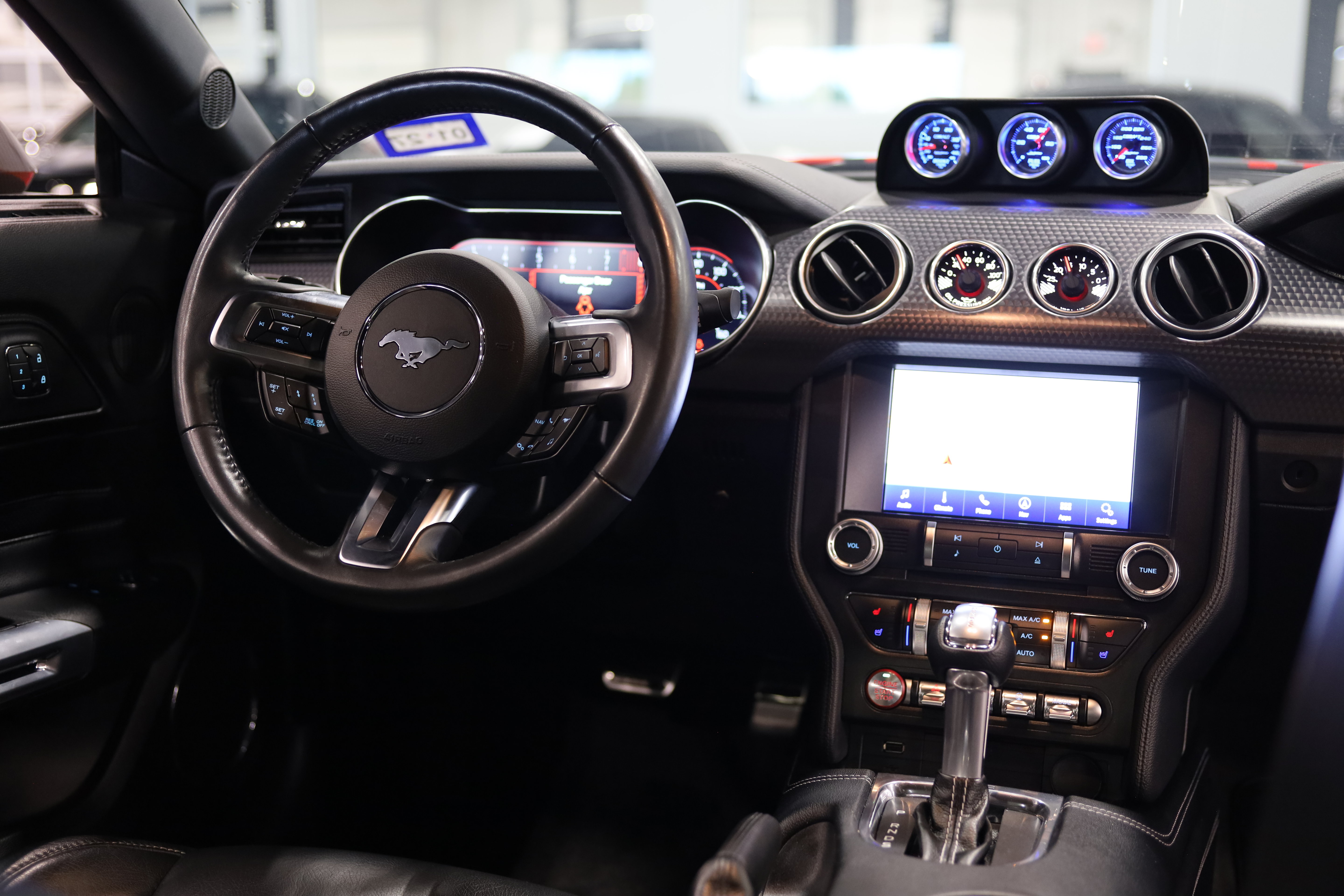 Used 2020 Ford Mustang GT Premium w/ GT Performance Package RWD image 31